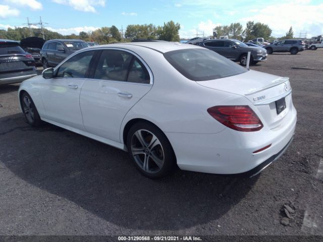 Photo 2 VIN: WDDZF4KBXKA544570 - MERCEDES-BENZ E-CLASS 