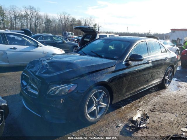 Photo 1 VIN: WDDZF6GB3JA380016 - MERCEDES-BENZ E 400 