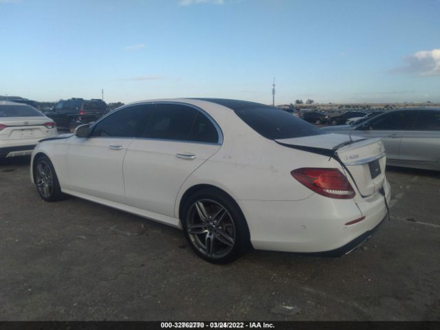 Photo 2 VIN: WDDZF6GB5JA477413 - MERCEDES-BENZ E-CLASS 