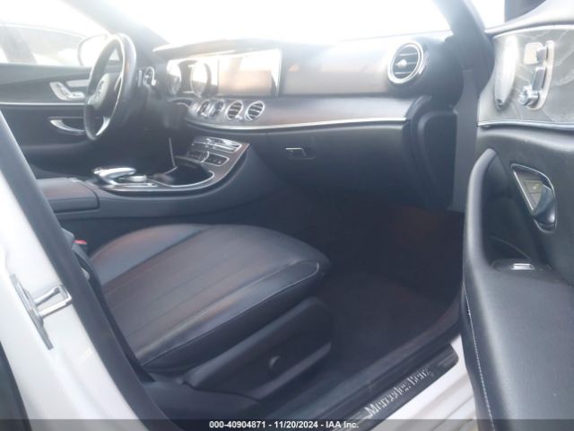 Photo 4 VIN: WDDZF6GB8JA474344 - MERCEDES-BENZ E-CLASS 