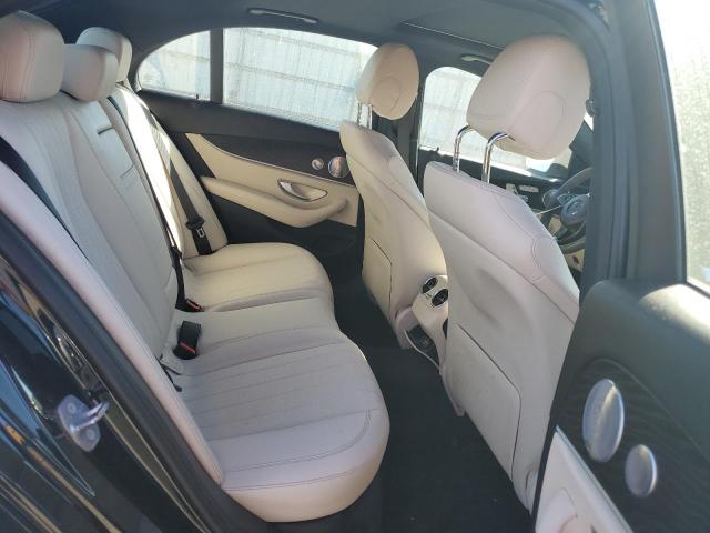 Photo 9 VIN: WDDZF6GBXJA379400 - MERCEDES-BENZ E 400 4MAT 