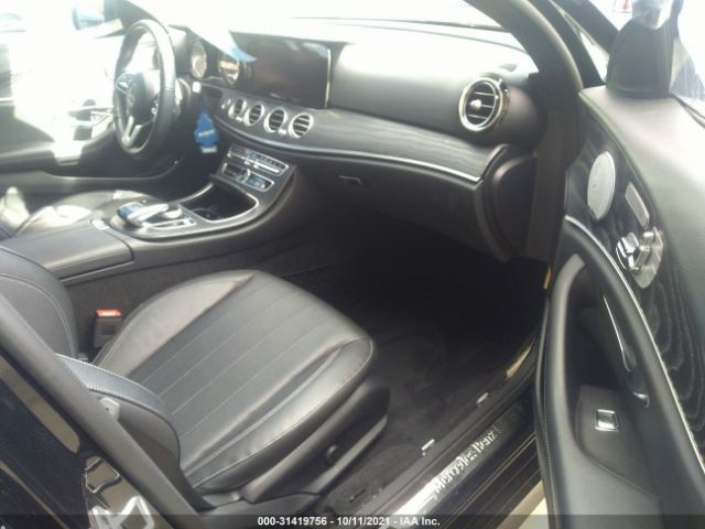 Photo 4 VIN: WDDZF6JB2KA515691 - MERCEDES-BENZ E-CLASS 