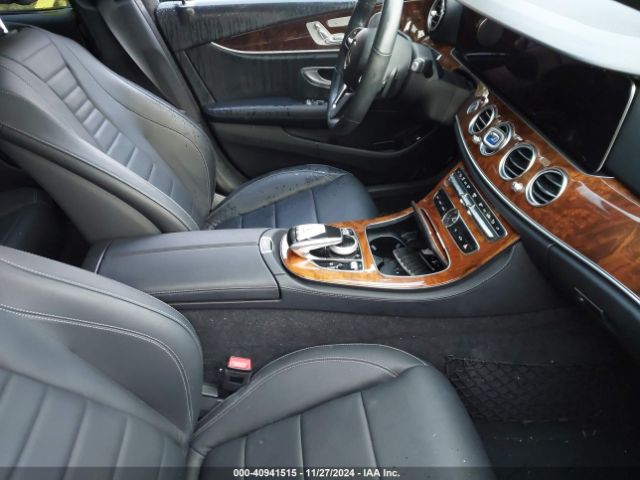 Photo 4 VIN: WDDZF6JB3KA632177 - MERCEDES-BENZ E-CLASS 