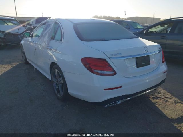 Photo 2 VIN: WDDZF8DB1LA748972 - MERCEDES-BENZ E 350 