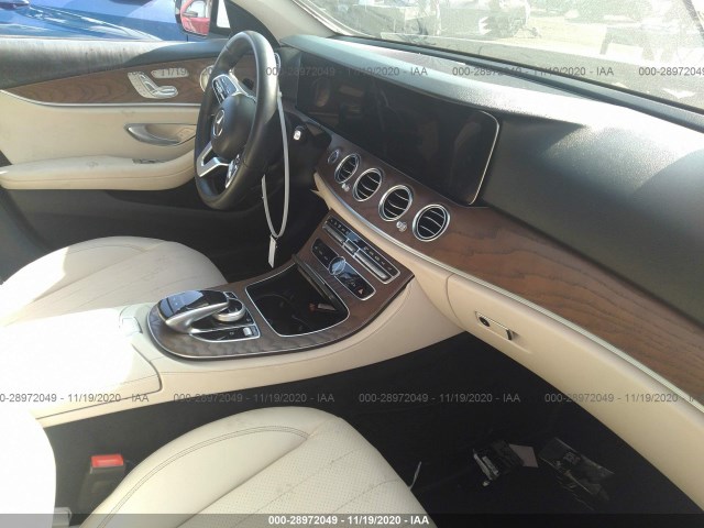 Photo 4 VIN: WDDZF8DB4LA751896 - MERCEDES-BENZ E-CLASS 