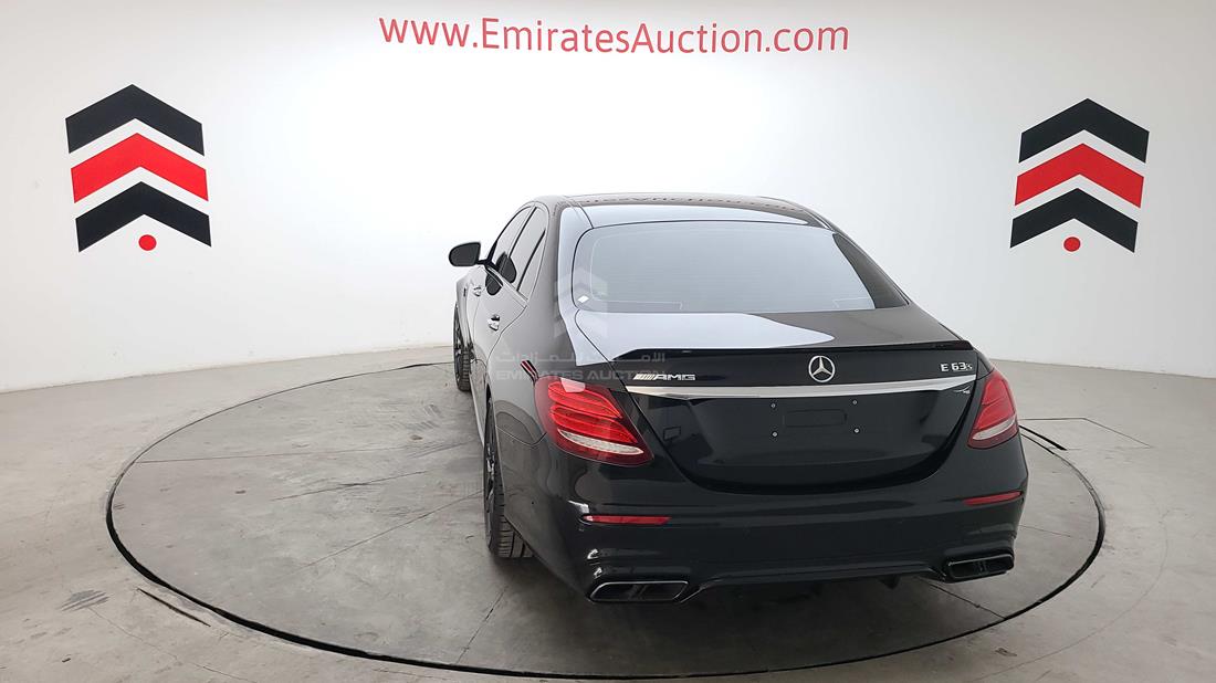 Photo 13 VIN: WDDZF8KB0JA255977 - MERCEDES E 