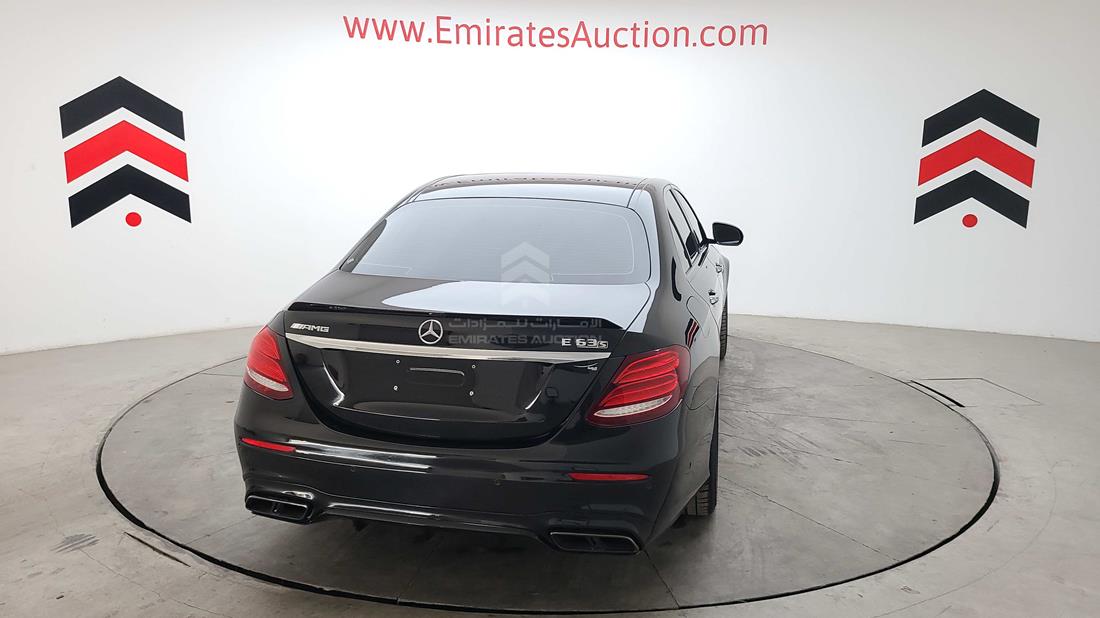 Photo 16 VIN: WDDZF8KB0JA255977 - MERCEDES E 