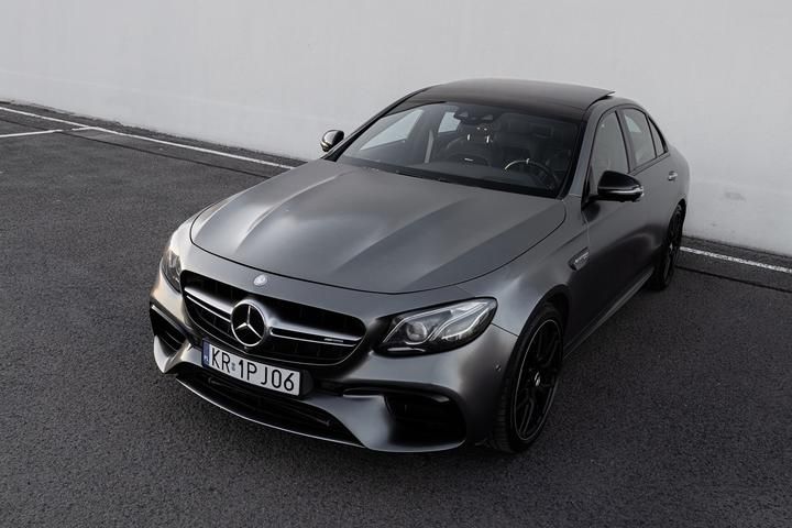 Photo 6 VIN: WDDZF8KB3JA446647 - MERCEDES-BENZ E63 S 