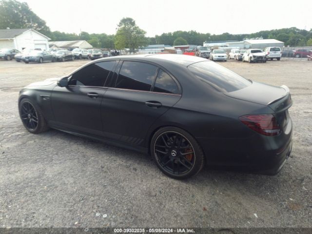 Photo 2 VIN: WDDZF8KBXJA291319 - MERCEDES-BENZ AMG E 63 