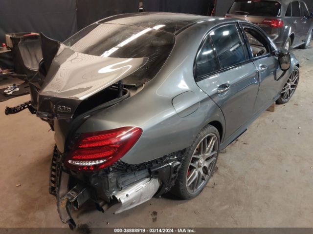 Photo 3 VIN: WDDZF8KBXJA438481 - MERCEDES-BENZ AMG E 63 