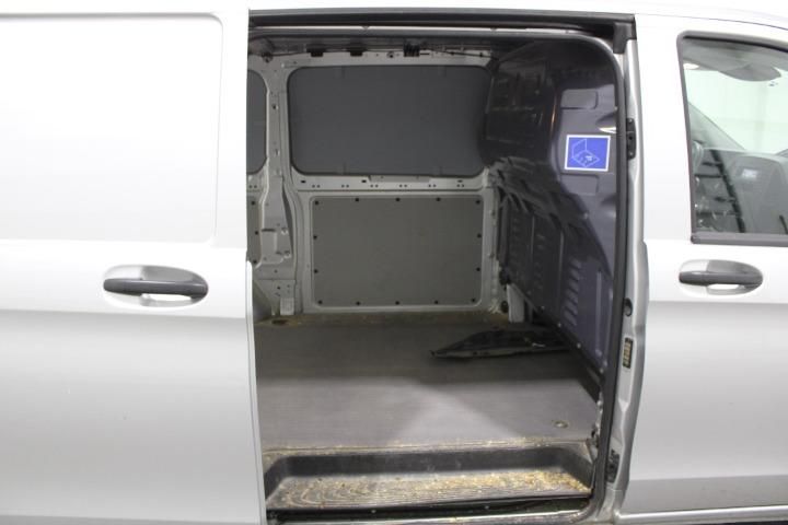 Photo 15 VIN: WDF44760313424565 - MERCEDES-BENZ VITO PANEL VAN 