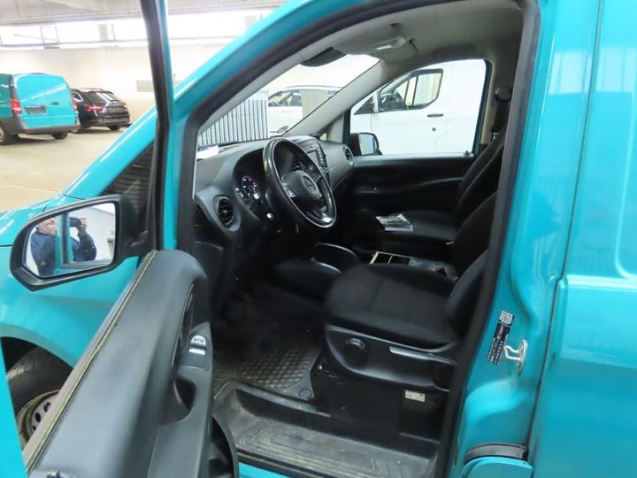 Photo 2 VIN: WDF44760313527983 - MERCEDES-BENZ VITO 