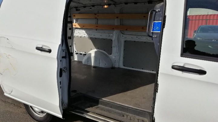 Photo 23 VIN: WDF44760313610099 - MERCEDES-BENZ VITO PANEL VAN 