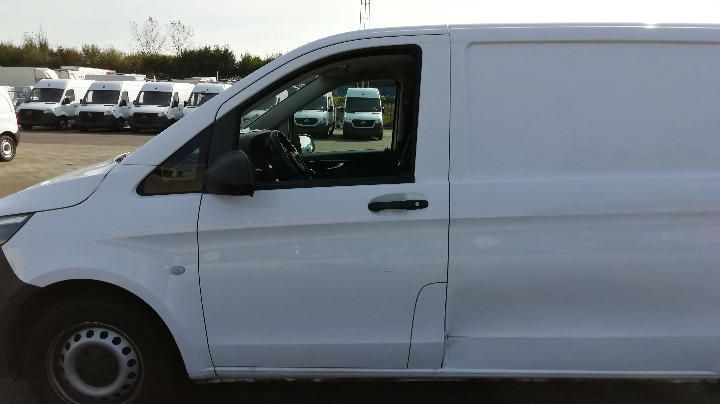 Photo 26 VIN: WDF44760313610099 - MERCEDES-BENZ VITO PANEL VAN 