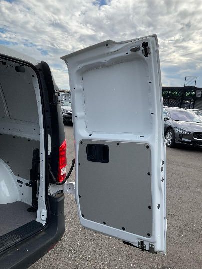 Photo 25 VIN: WDF44760313681322 - MERCEDES-BENZ VITO PANEL VAN 