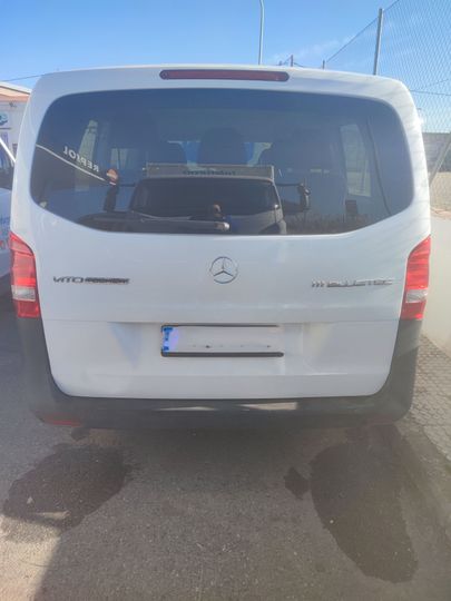 Photo 2 VIN: WDF44770313133153 - MERCEDES-BENZ VITO 