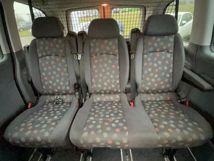 Photo 19 VIN: WDF63970113595803 - MERCEDES-BENZ VITO KOMBI 