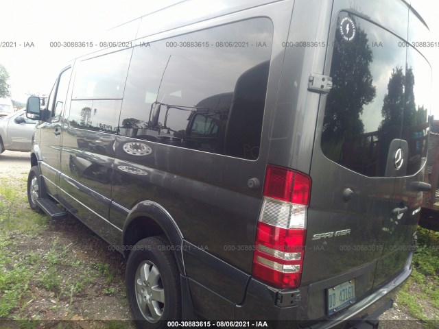 Photo 2 VIN: WDPFE7CD7GP229112 - FREIGHTLINER SPRINTER 2500 