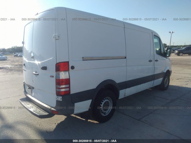 Photo 3 VIN: WDYPE7CC2A5495910 - FREIGHTLINER SPRINTER 