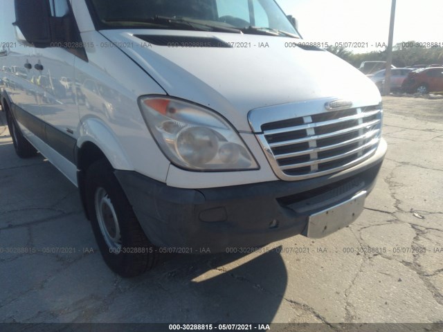 Photo 5 VIN: WDYPE7CC2A5495910 - FREIGHTLINER SPRINTER 