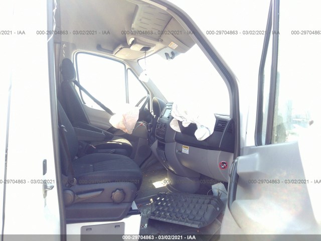 Photo 4 VIN: WDYPE7DC1FP122707 - FREIGHTLINER SPRINTER CARGO VANS 