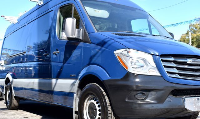 Photo 8 VIN: WDYPE8CC1E5927186 - FREIGHTLINER SPRINTER CARGO VANS 