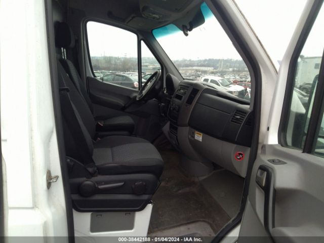 Photo 4 VIN: WDYPE8CC5A5497088 - FREIGHTLINER SPRINTER 2500 