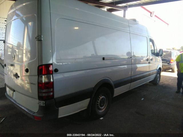 Photo 3 VIN: WDYPE8CC8E5824329 - FREIGHTLINER SPRINTER CARGO VANS 