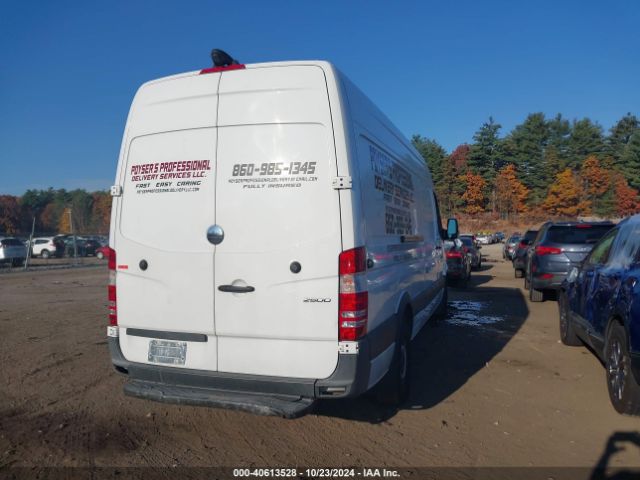 Photo 3 VIN: WDYPE8CD4JP603446 - FREIGHTLINER SPRINTER 