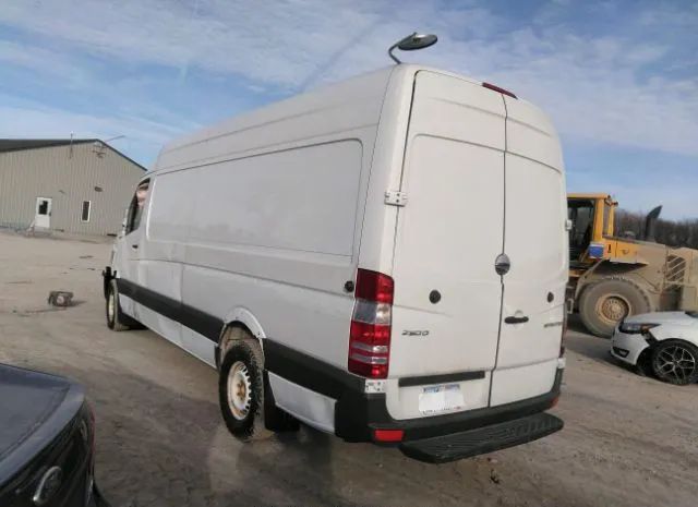 Photo 2 VIN: WDYPE8CD8HP579226 - FREIGHTLINER SPRINTER CARGO VAN 