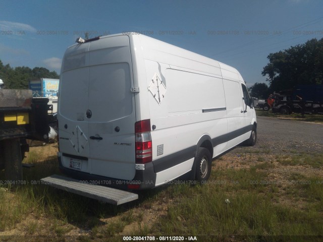 Photo 3 VIN: WDYPE8DB2E5916722 - FREIGHTLINER SPRINTER CARGO VANS 