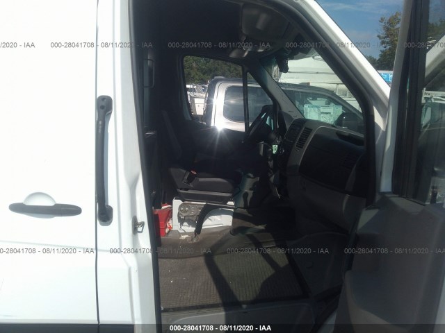 Photo 4 VIN: WDYPE8DB2E5916722 - FREIGHTLINER SPRINTER CARGO VANS 