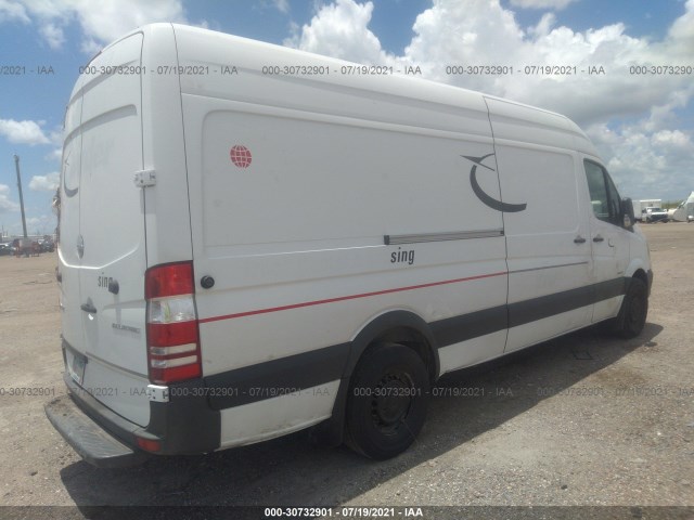 Photo 3 VIN: WDYPE8DC7E5891258 - FREIGHTLINER SPRINTER CARGO VANS 