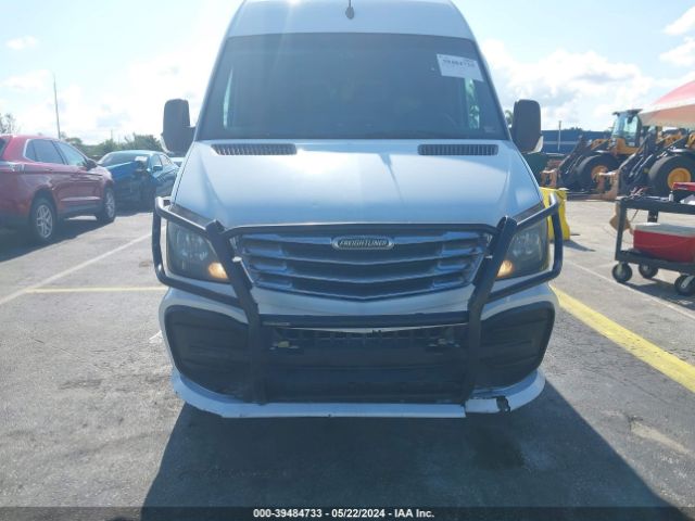 Photo 5 VIN: WDYPE8DD4GP237592 - FREIGHTLINER SPRINTER 2500 