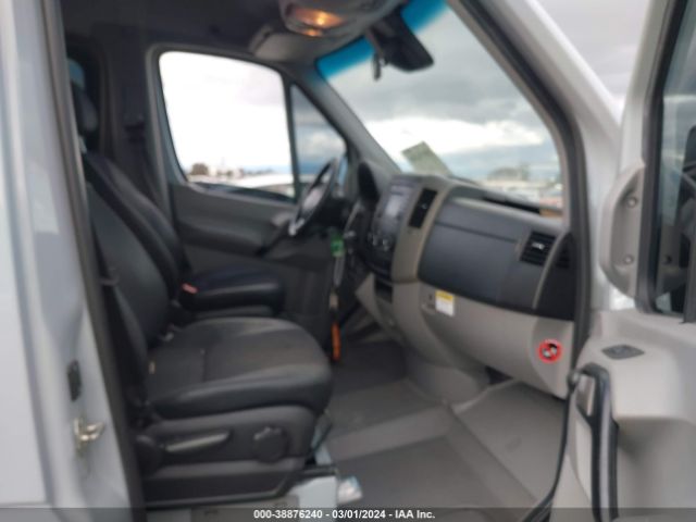 Photo 4 VIN: WDZPE7CD8JP624810 - MERCEDES-BENZ SPRINTER 2500 