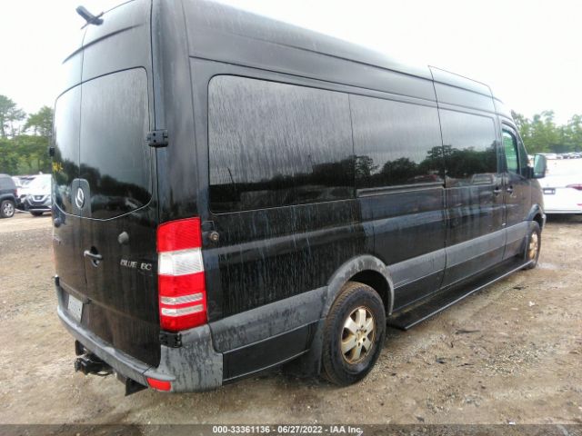 Photo 3 VIN: WDZPE8CC3B5579396 - MERCEDES-BENZ SPRINTER PASSENGER VANS 