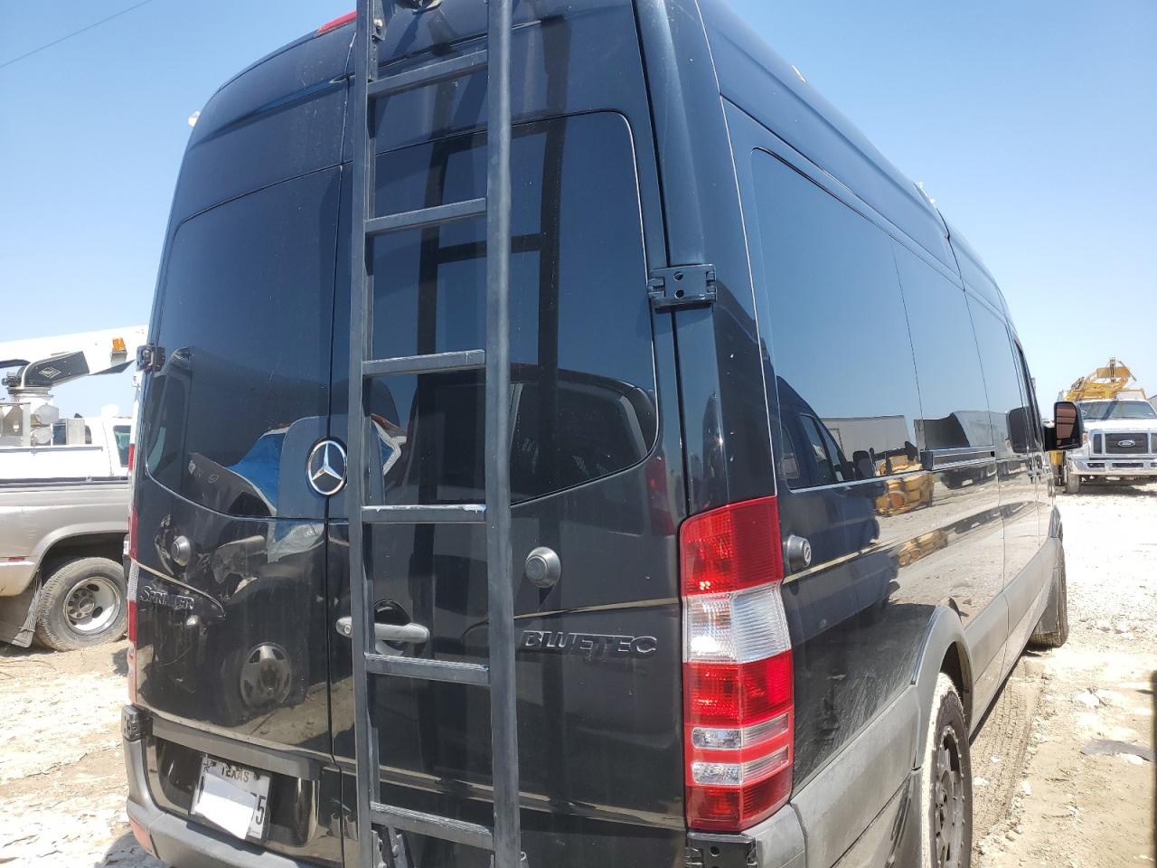 Photo 2 VIN: WDZPE8CC3C5691598 - MERCEDES-BENZ SPRINTER 