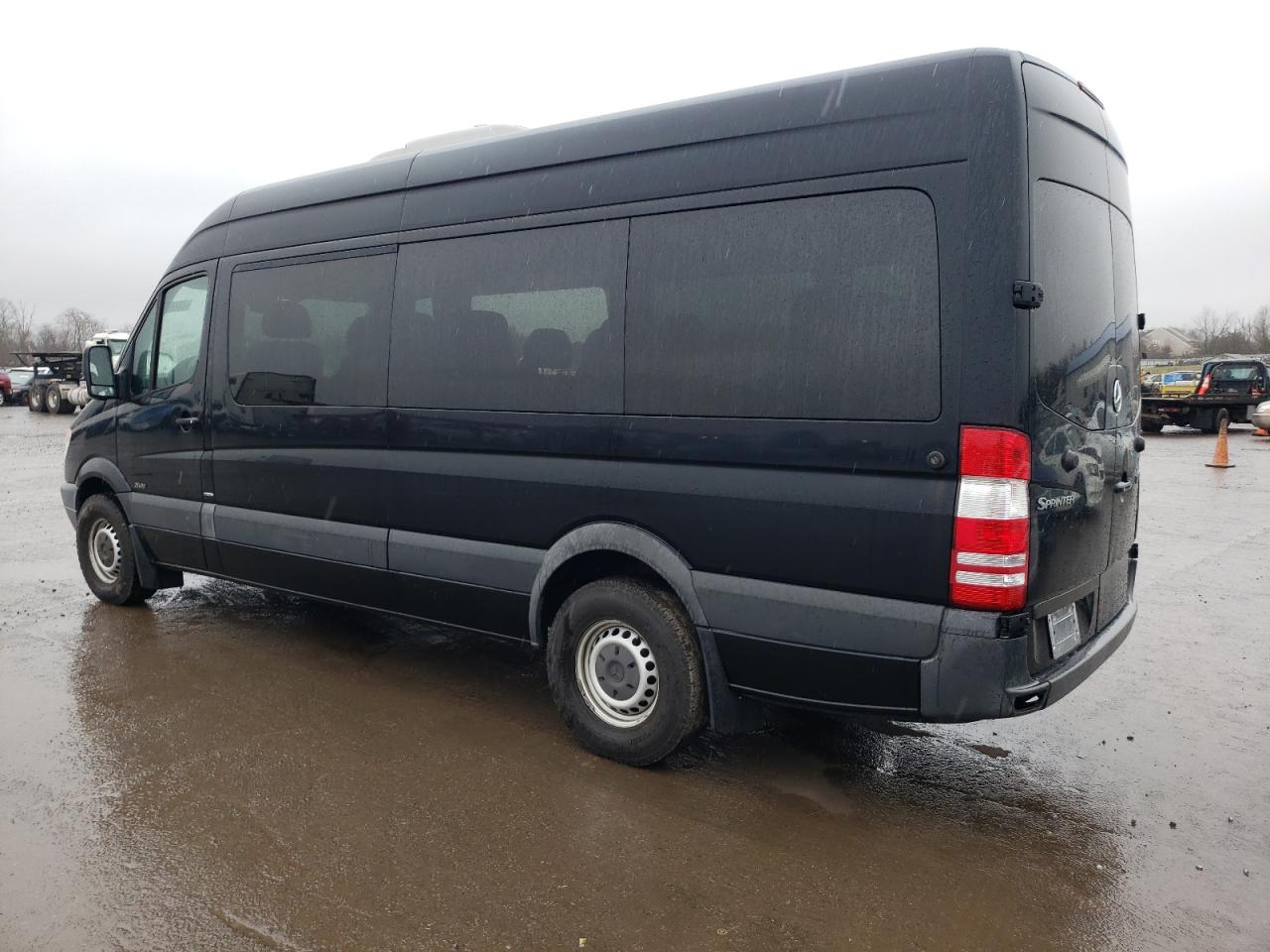 Photo 1 VIN: WDZPE8CC9D5799676 - MERCEDES-BENZ SPRINTER 