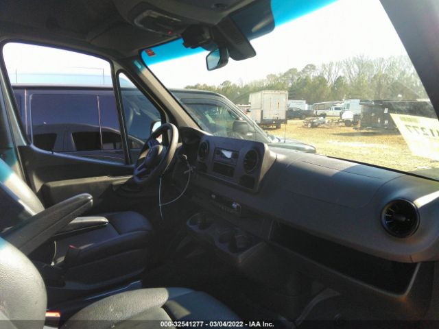 Photo 4 VIN: WDZPF1ED3KT012739 - MERCEDES-BENZ SPRINTER PASSENGER VAN 