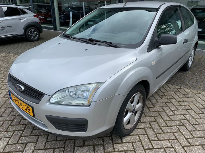 Photo 1 VIN: WF03XXGCD34S39118 - FORD FOCUS 