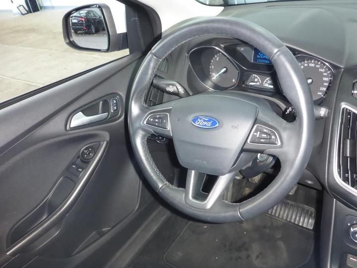 Photo 5 VIN: WF05XXGCC5FM44671 - FORD FOCUS 