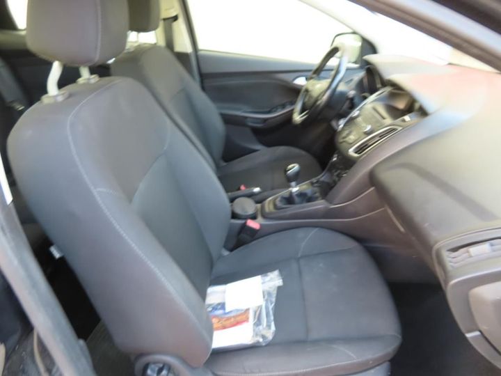 Photo 17 VIN: WF05XXGCC5FY12853 - FORD FOCUS 