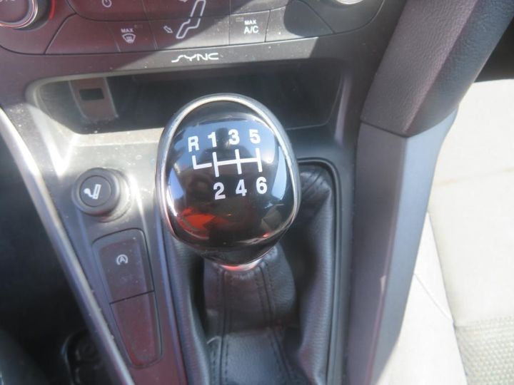 Photo 11 VIN: WF05XXGCC5FY12886 - FORD FOCUS 