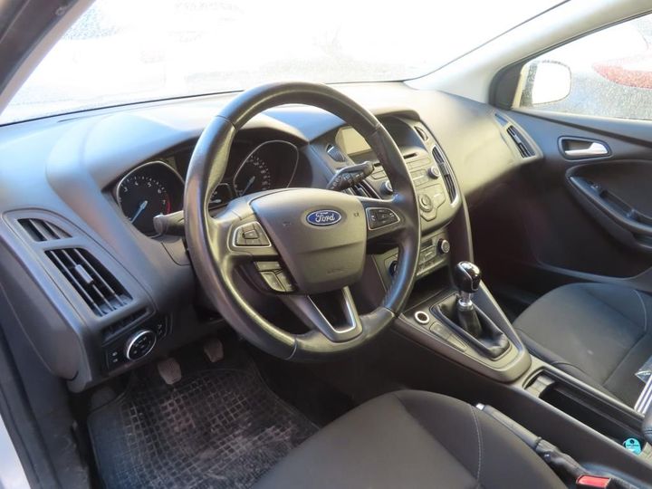 Photo 6 VIN: WF05XXGCC5FY12914 - FORD FOCUS 