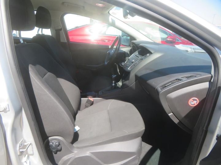 Photo 7 VIN: WF05XXGCC5FY12918 - FORD FOCUS 