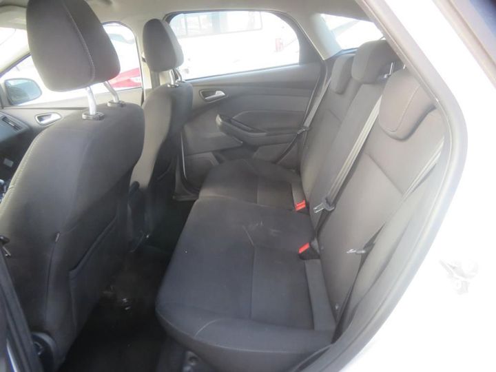 Photo 10 VIN: WF05XXGCC5FY13505 - FORD FOCUS 