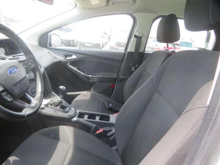 Photo 12 VIN: WF05XXGCC5GK28070 - FORD FOCUS 