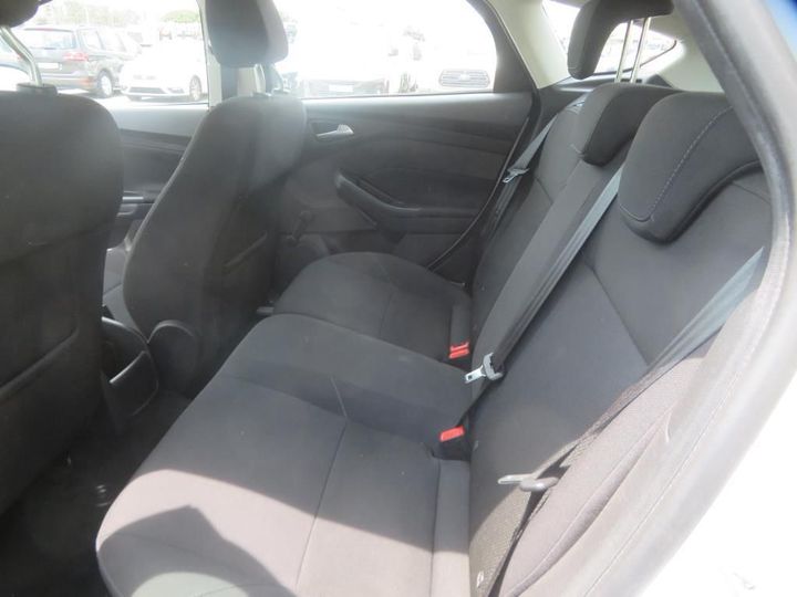 Photo 13 VIN: WF05XXGCC5GK28070 - FORD FOCUS 