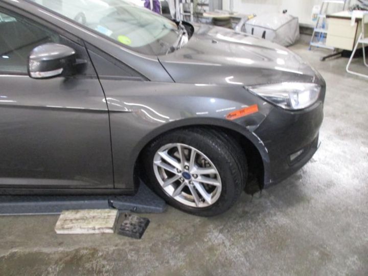 Photo 31 VIN: WF05XXGCC5HC61424 - FORD FOCUS 5P 