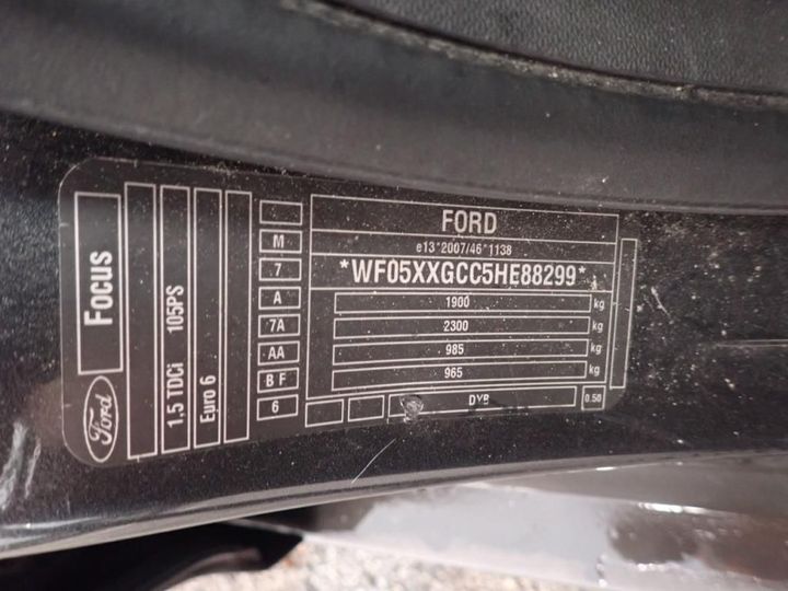 Photo 12 VIN: WF05XXGCC5HE88299 - FORD FOCUS 